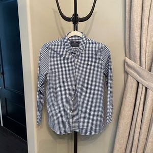 Vineyard Vines Performance Whale Shirt